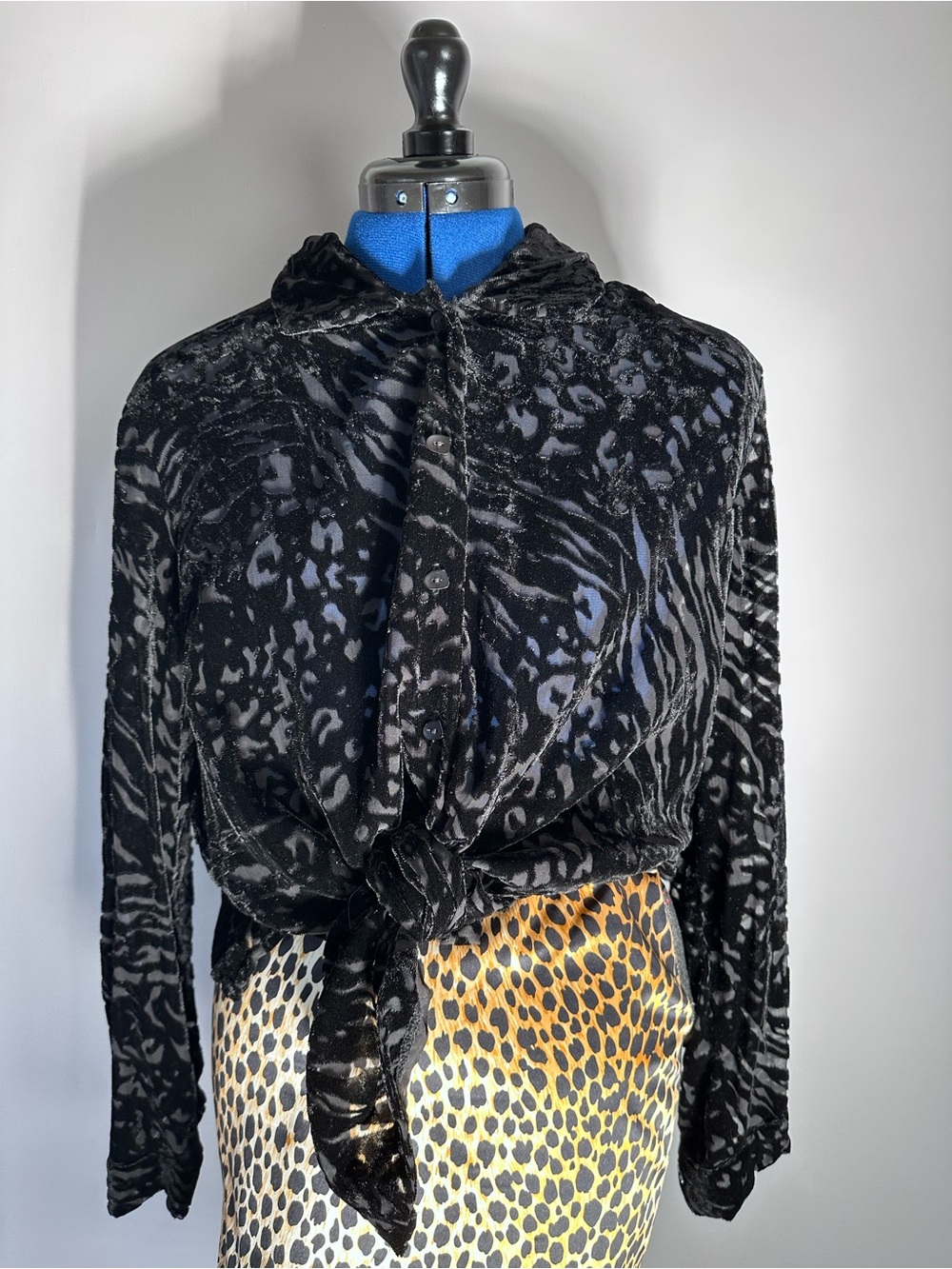 Koret Black Velvet Animal Print Button-Front Shirt